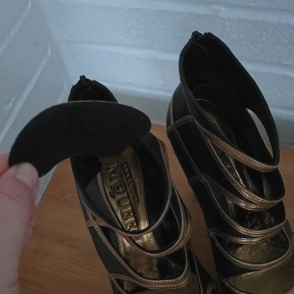 Alexander McQueen High Armadillo Boot 130 NWOT - Picture 12 of 12